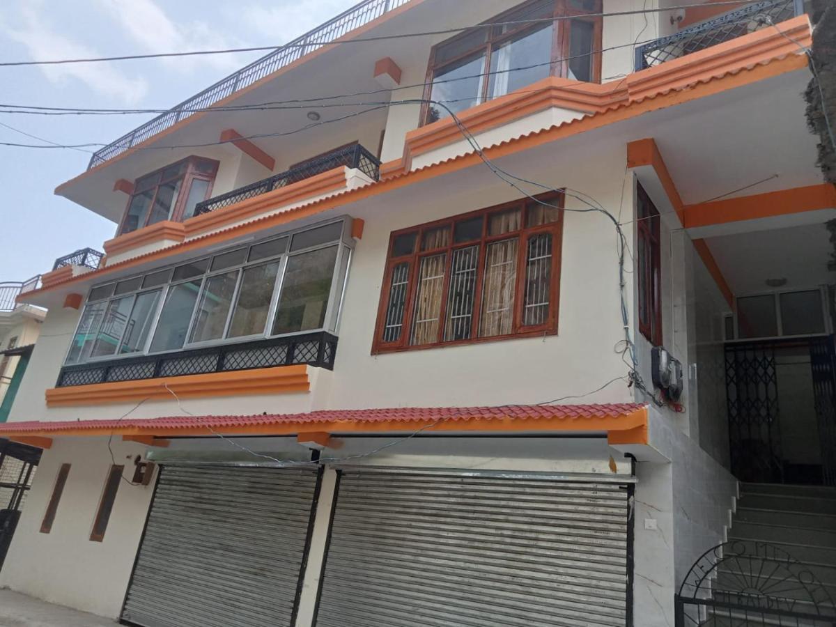 Sharma Apartment Jutogh Экстерьер фото