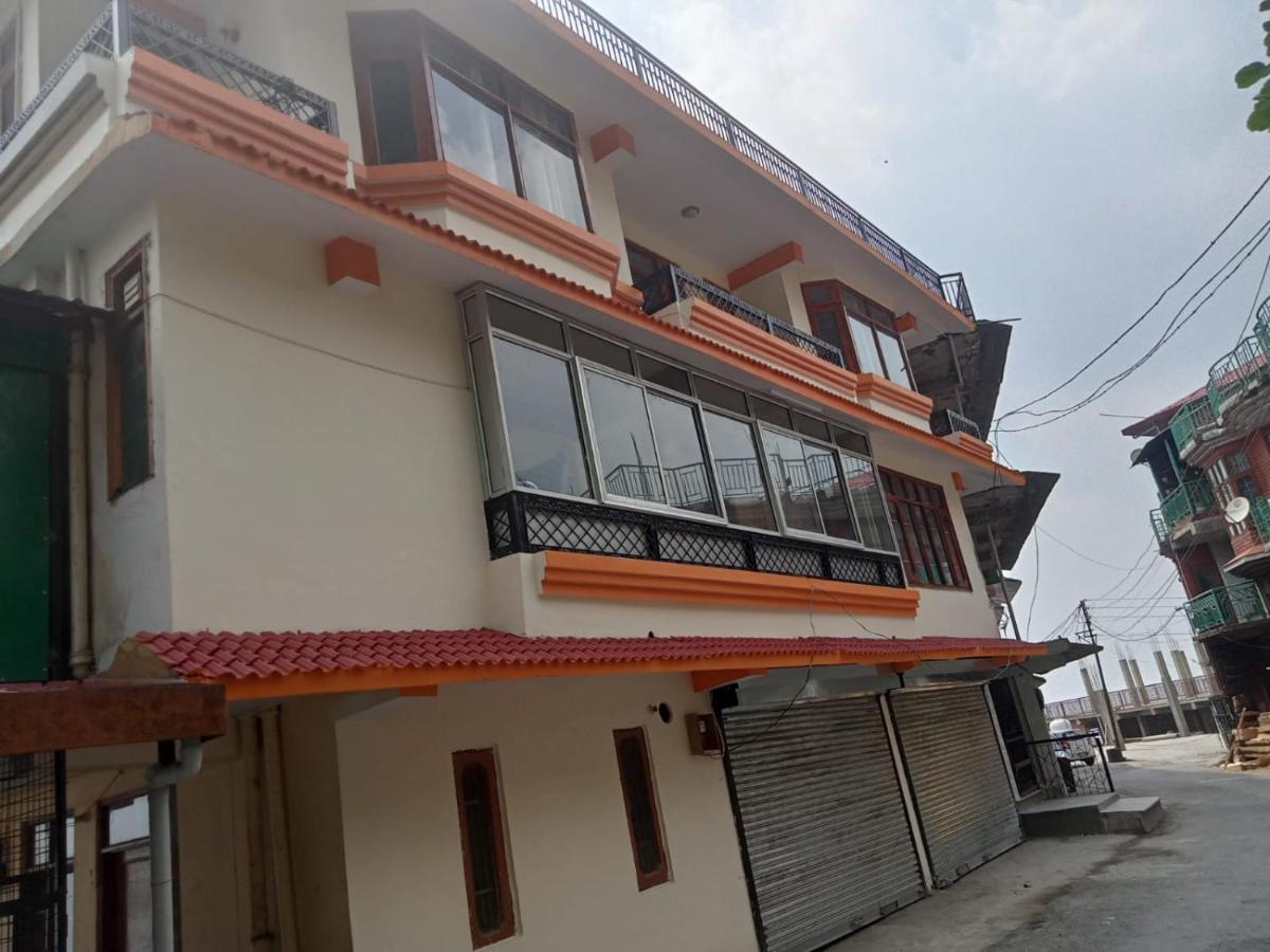 Sharma Apartment Jutogh Экстерьер фото